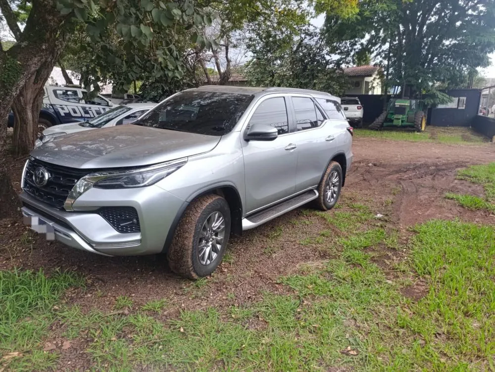 Polícia Militar de Ponta Porã recupera veículo roubado no Paraná