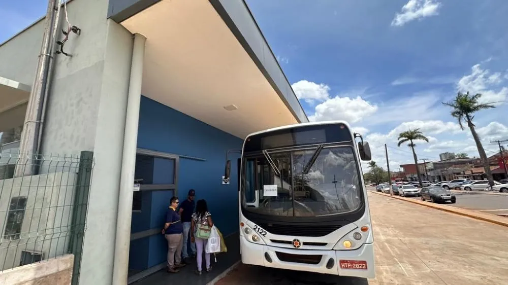 Ônibus vão circular das 7h às 17h, seguindo os mesmos itinerários e horários adotados aos sábados – Fotos: Vinicius Gamarra